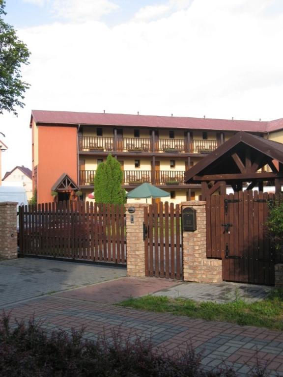 Dom Wczasowy Dorja Jastarnia Exterior photo